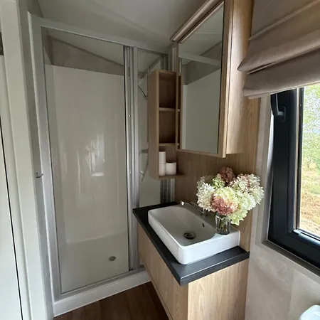 Wsrod Sosen Ibiza, Balia Z Jacuzii, Sauna * Borsk